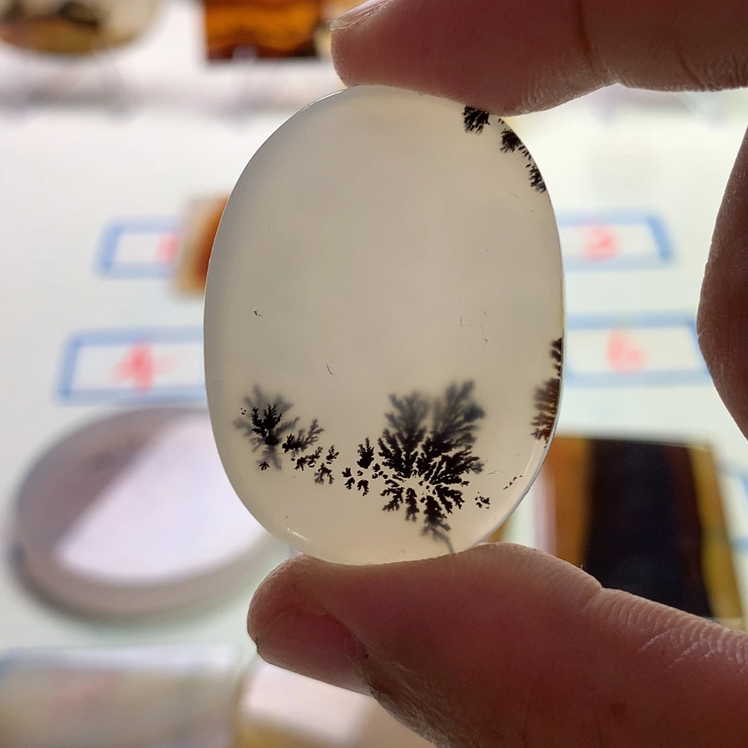 玛瑙/玉髓未镶嵌珠宝半成品