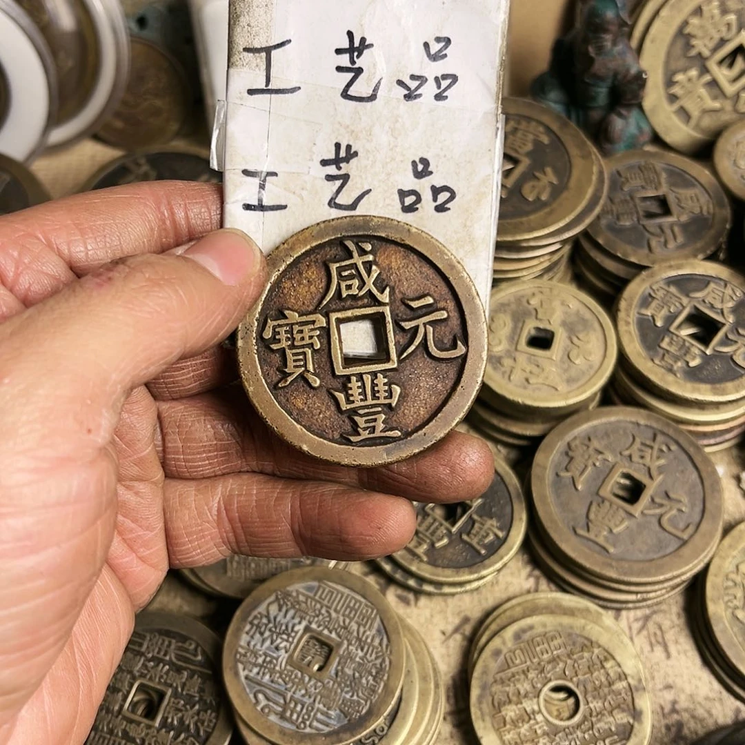 铜月**本现代文创工艺品