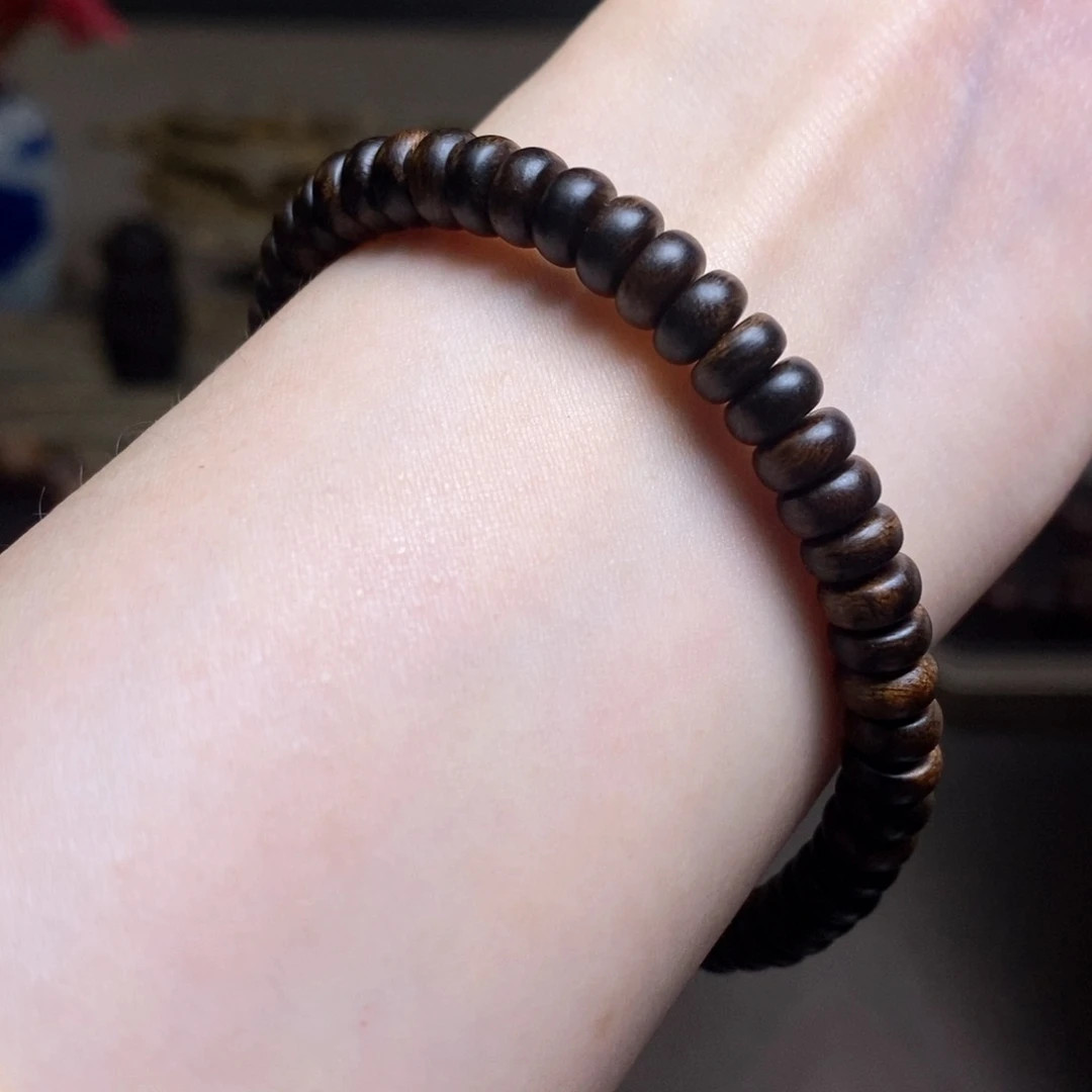 沉香手串越南芽庄紫棋瘤疤算盘珠0.6