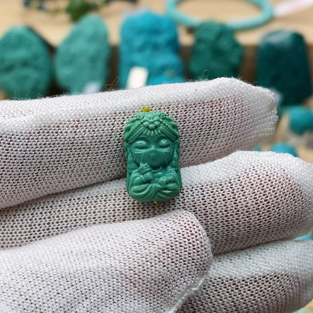 未镶嵌绿松石珠宝奇石