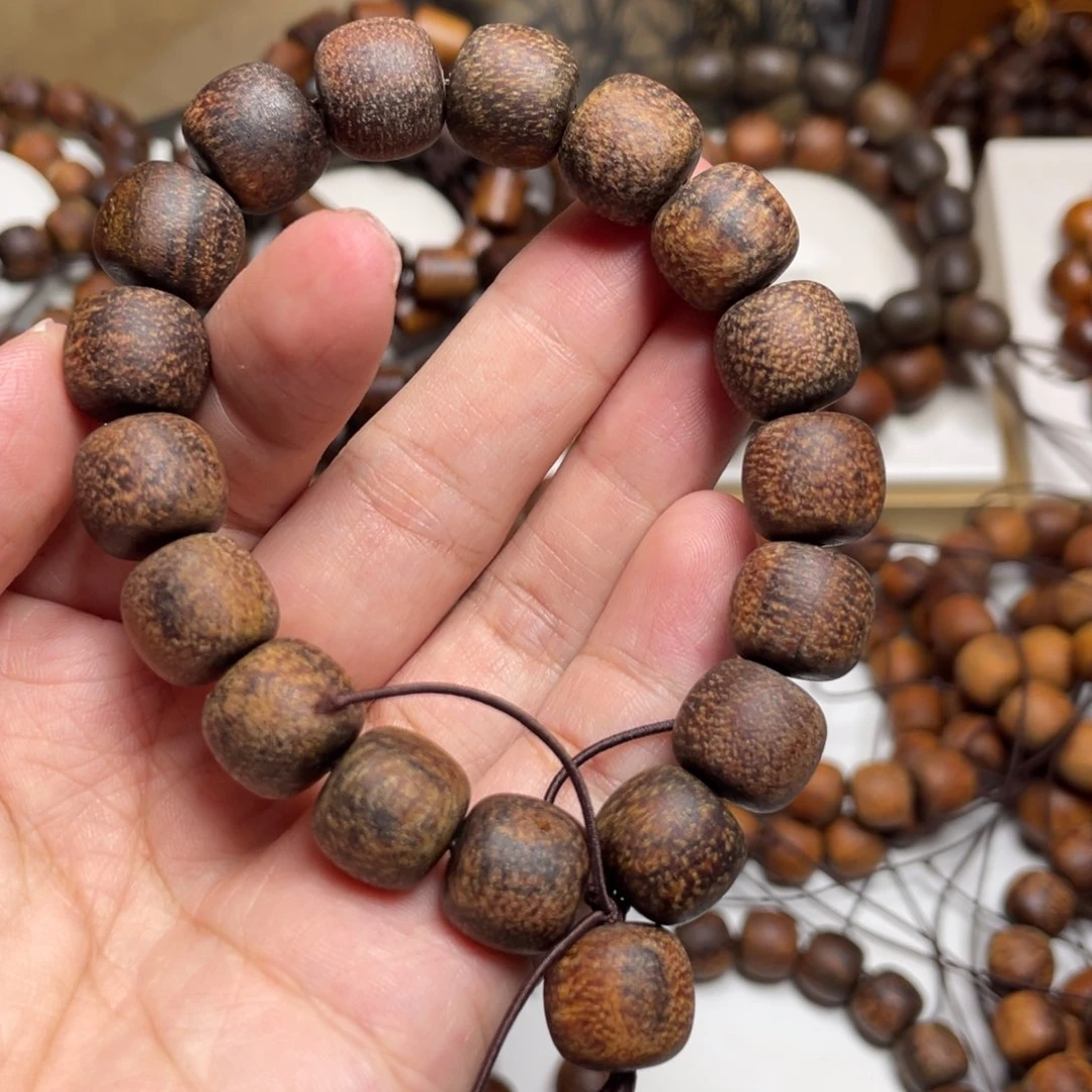 M***.扇子贡木手串定制1213