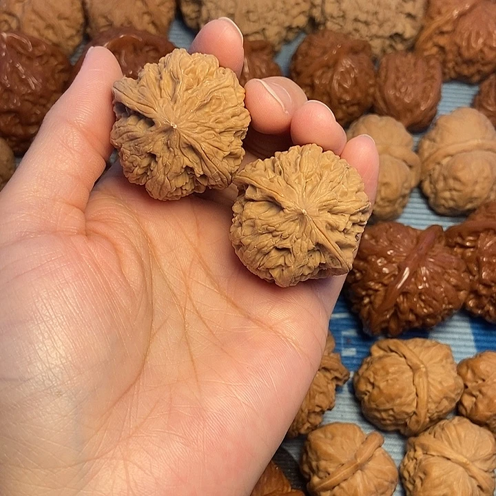 文玩核桃吊坠36野牛