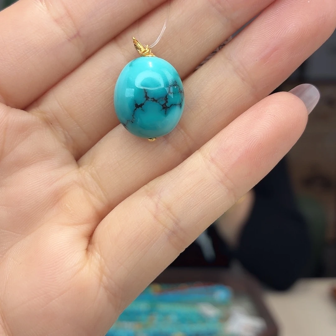 绿松石18K金镶嵌颈饰