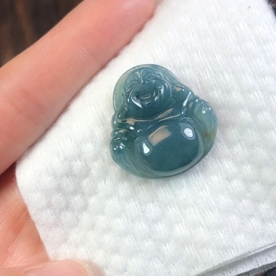 翡翠未镶嵌颈饰缅甸A货，每天下午1点半开播