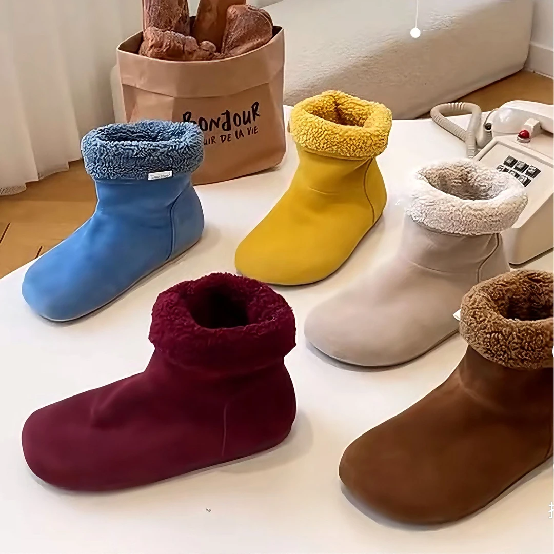 金慧彩复古风多巴胺纯色加绒雪地靴短靴2025冬季新款克莱因时尚