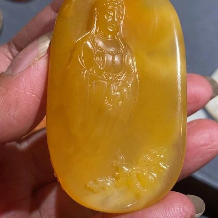 石英质玉（黄龙玉）未镶嵌挂件