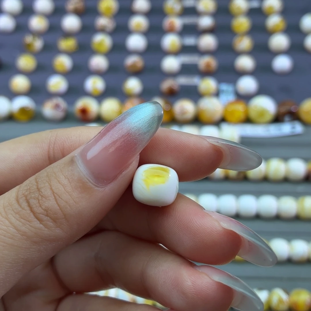 琥珀未镶嵌裸石蜜蜡11