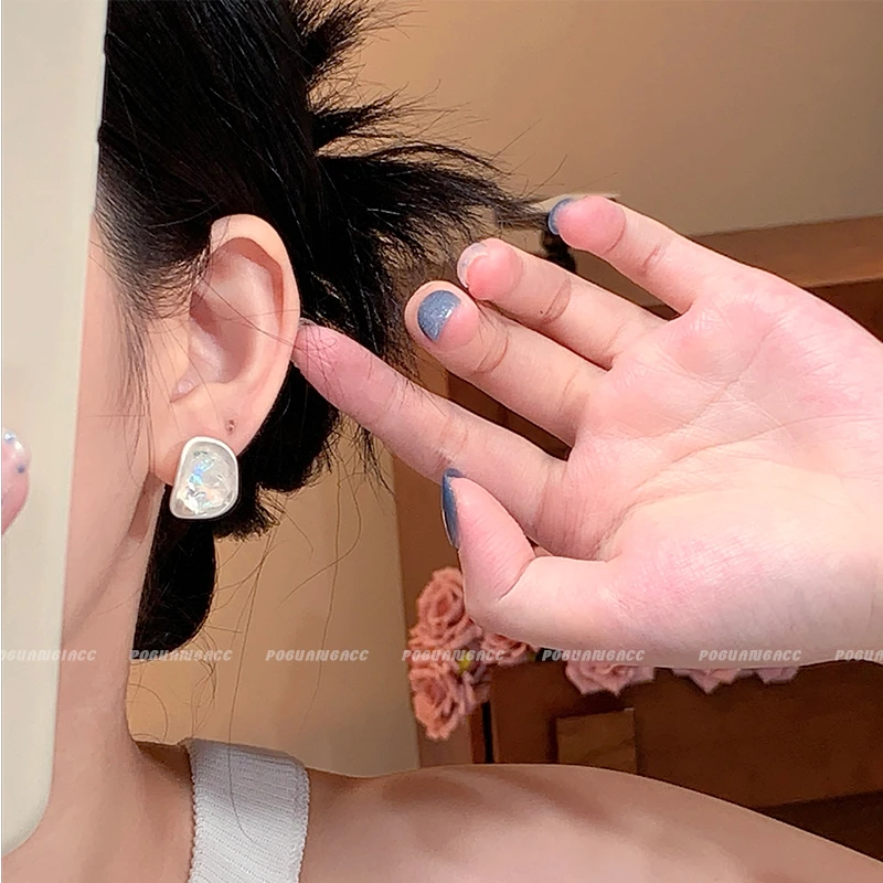 铜合金耳饰 EH420银色梯形简约耳钉时尚个性百搭轻奢气质法式耳饰