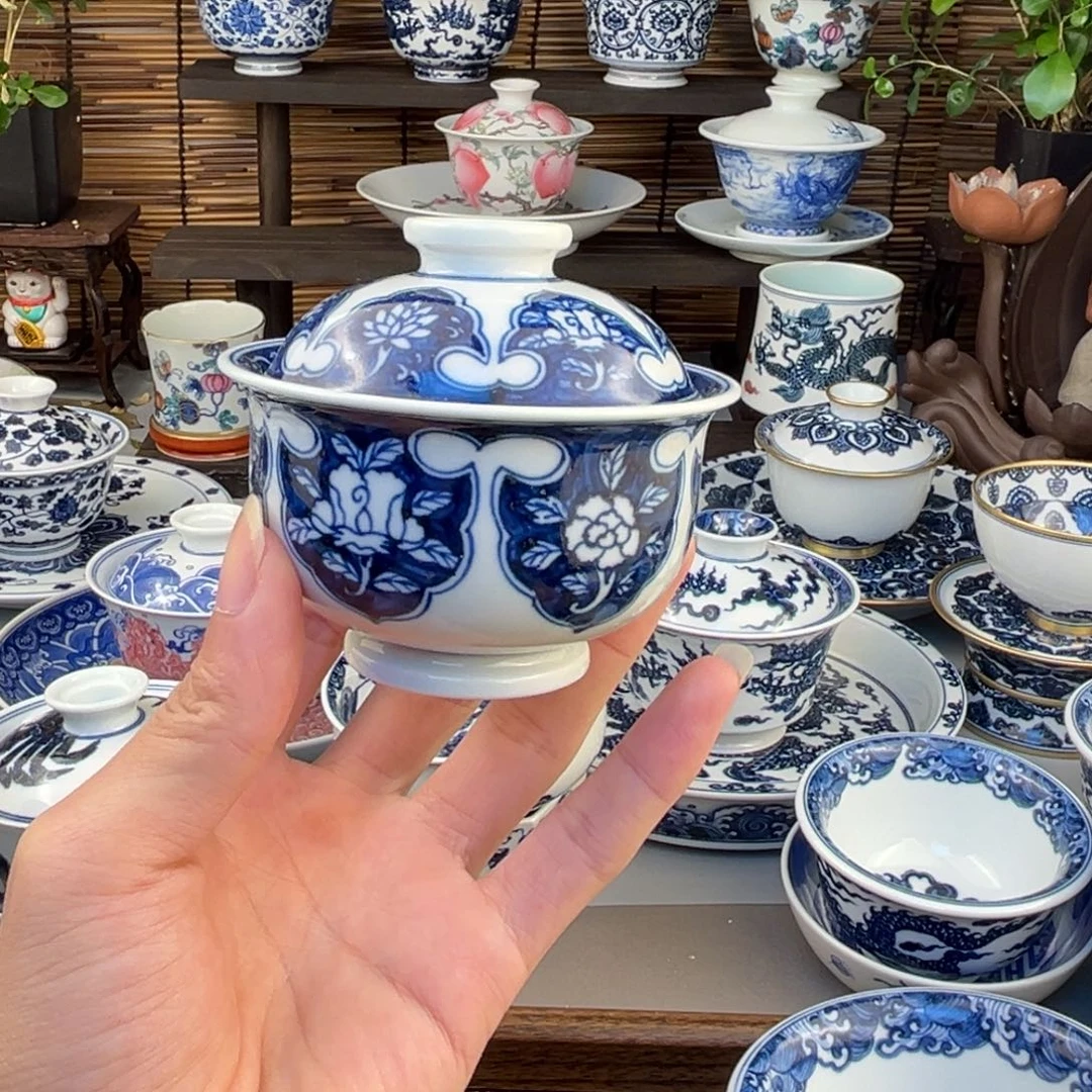 瓷片盖碗哈哈哈哈哈哈哈哈