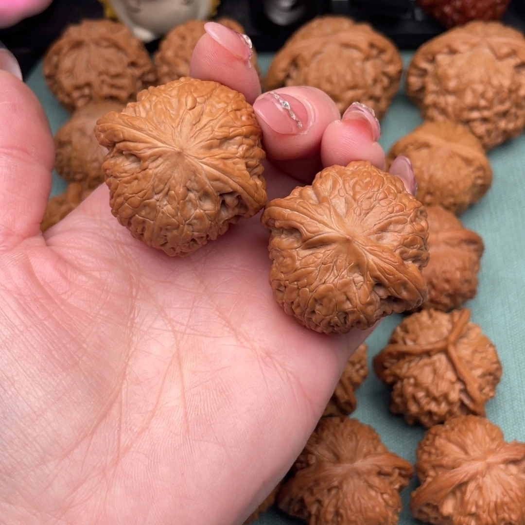 文玩核桃把件全品铁锤妹妹40