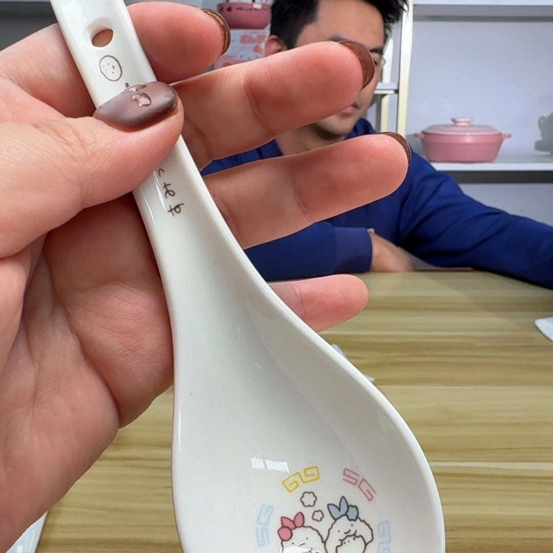 瓷片这个世界真的很美好