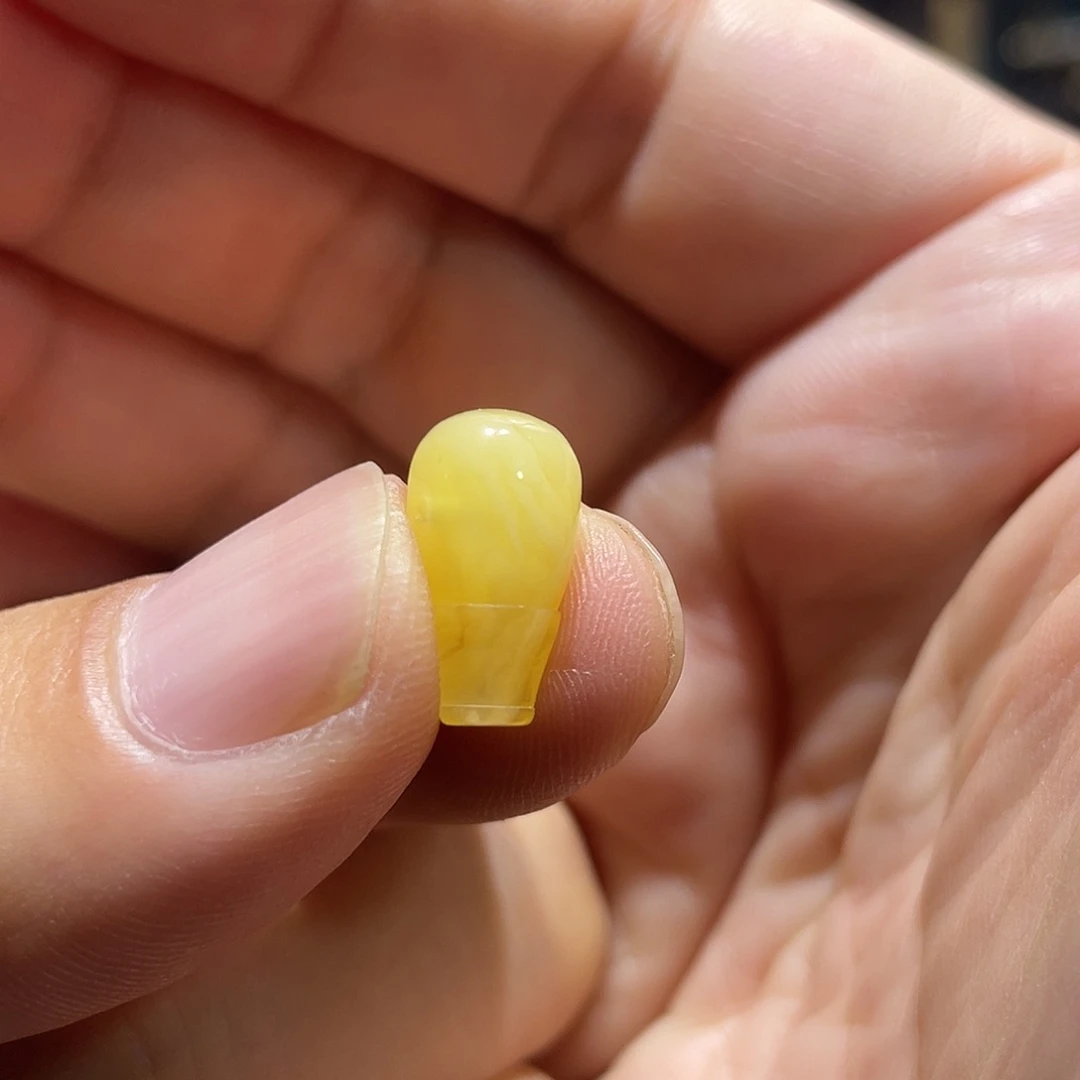 未镶嵌颈饰蜜蜡47586997777