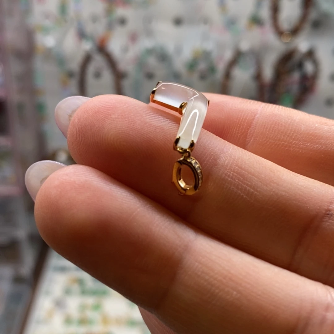 翡翠未镶嵌手链字母L