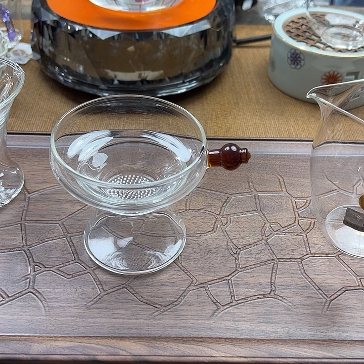 龚***平手工艺品玻璃禾器茶器现货现发