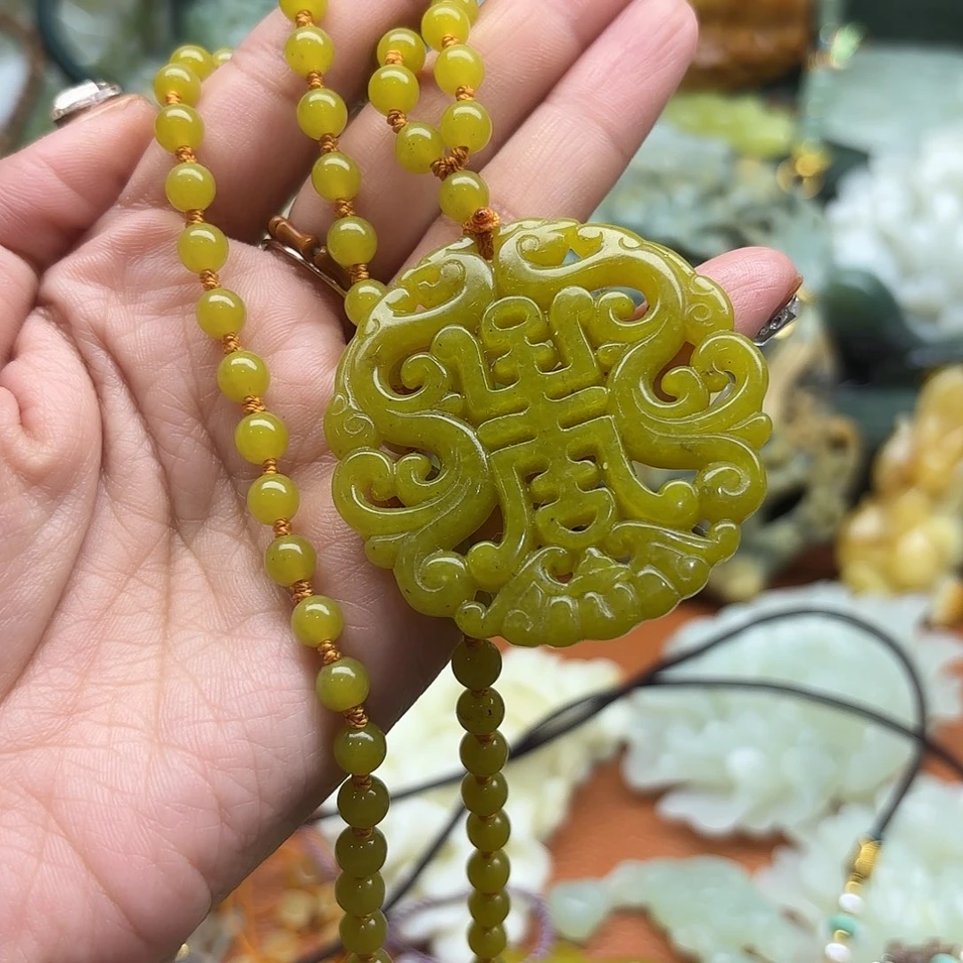 蛇纹石玉合金颈饰