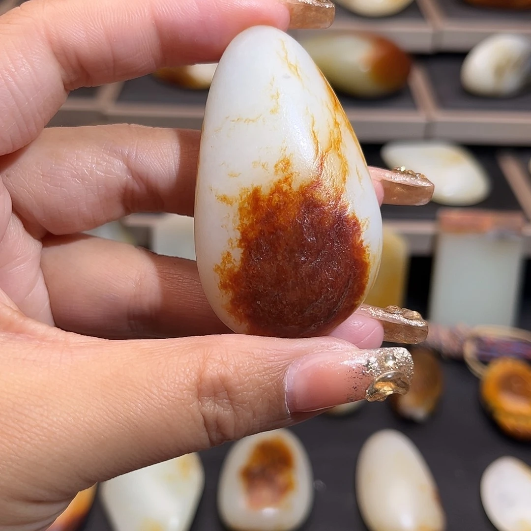 未镶嵌和田玉挂件定制和田玉勇