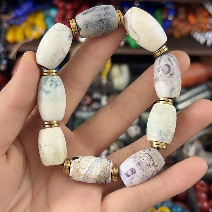 玛瑙/玉髓未镶嵌珠宝半成品