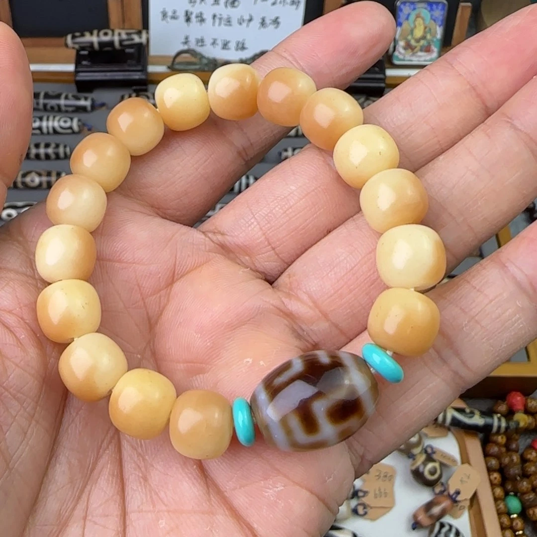 玛瑙/玉髓手串未镶嵌