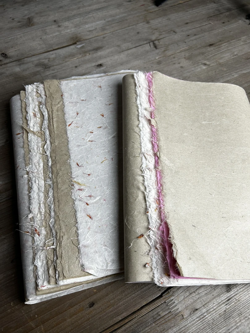 手工云龙纸边边 35*70厘米 纯皮100% 半生熟小楷山水书法