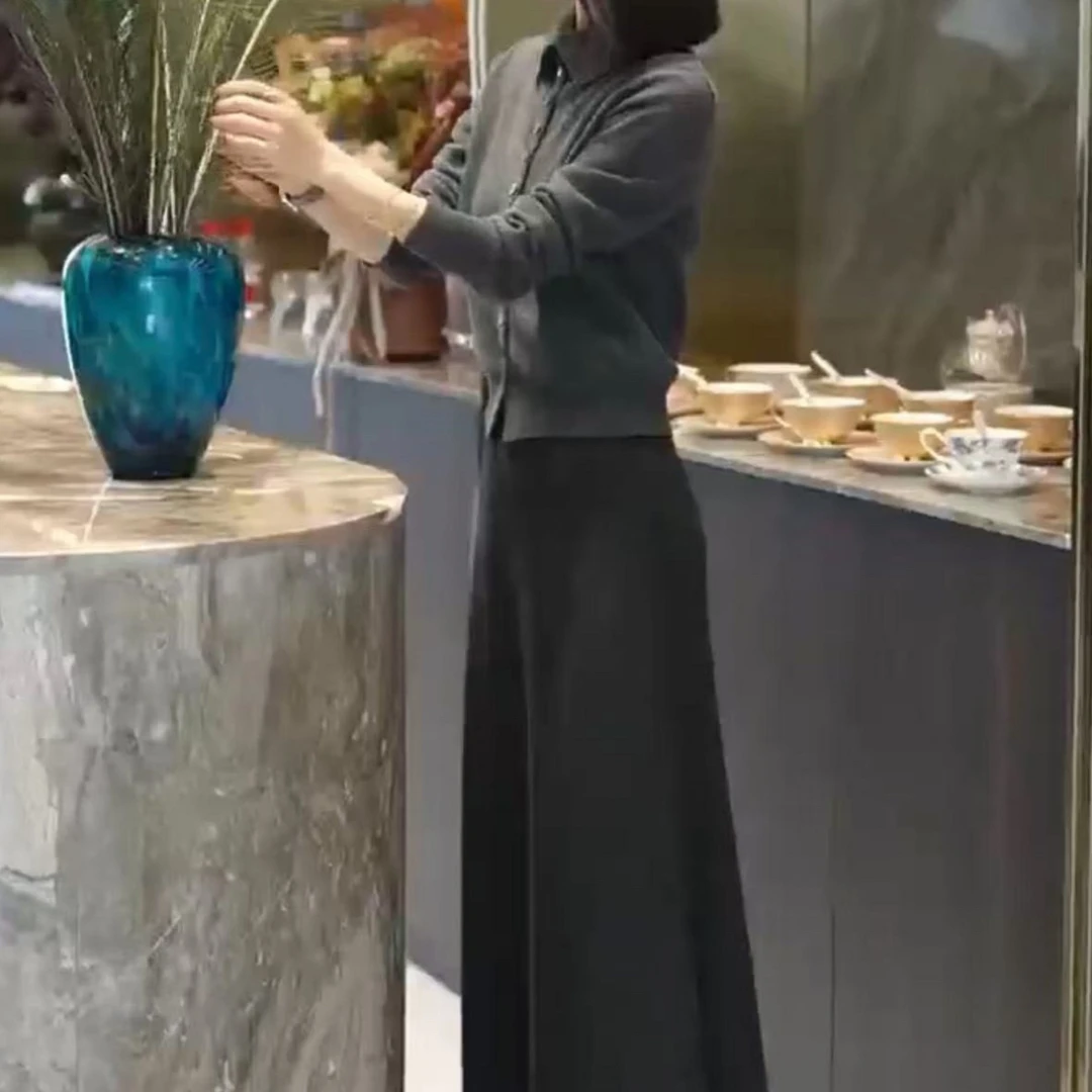 新款复古时尚翻领上衣高腰半身裙显瘦大码女装