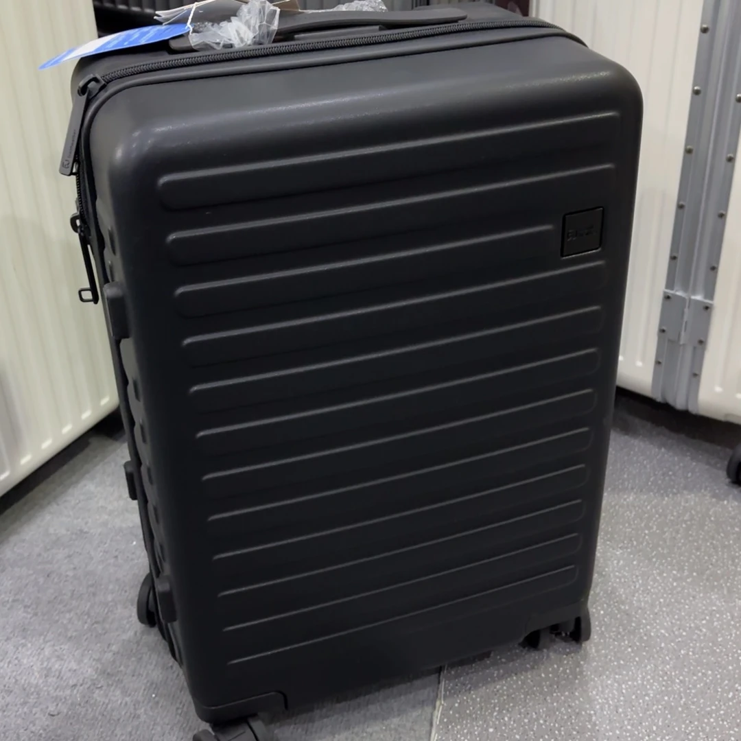 PC拉链款20寸的哦