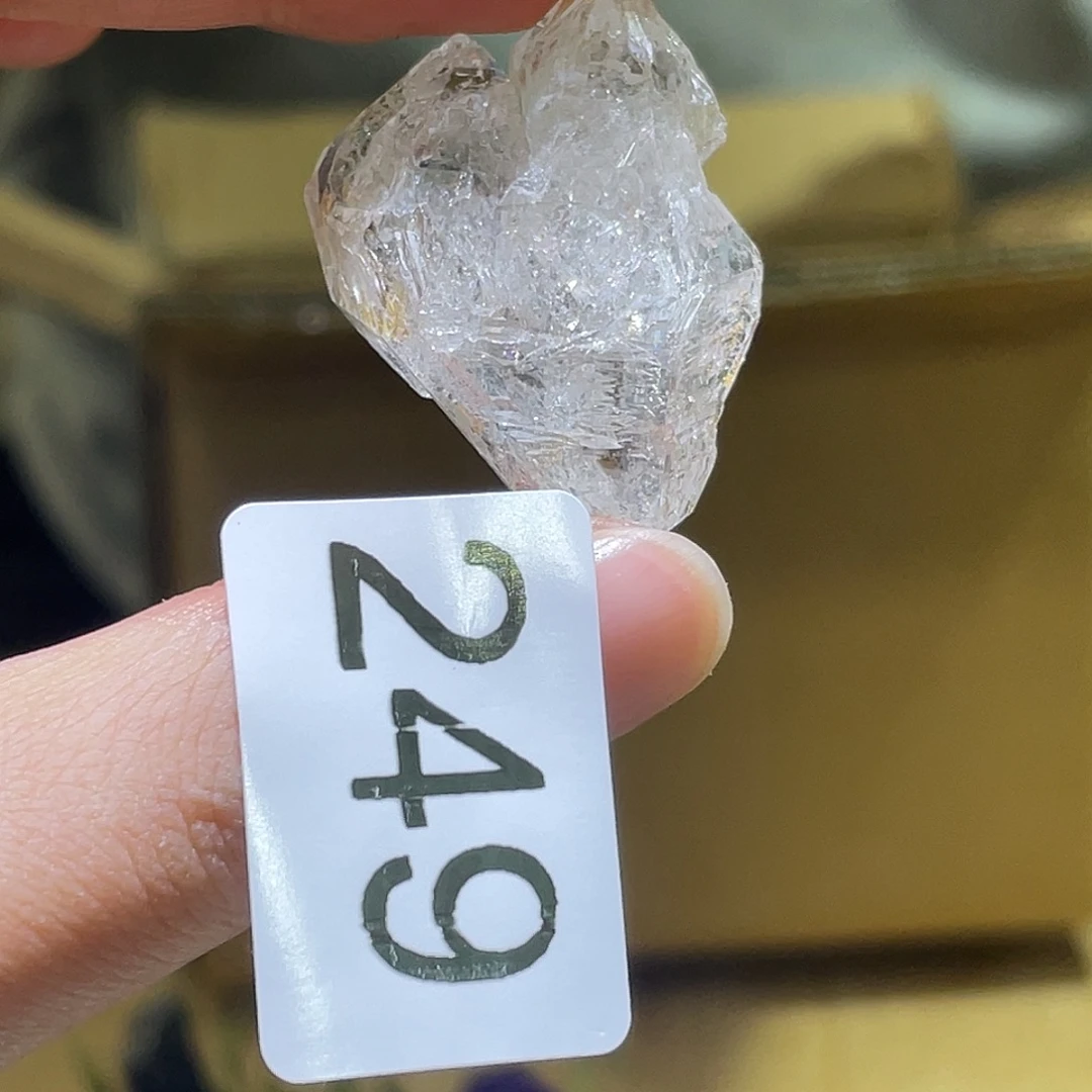 未镶嵌珠宝半成品水晶