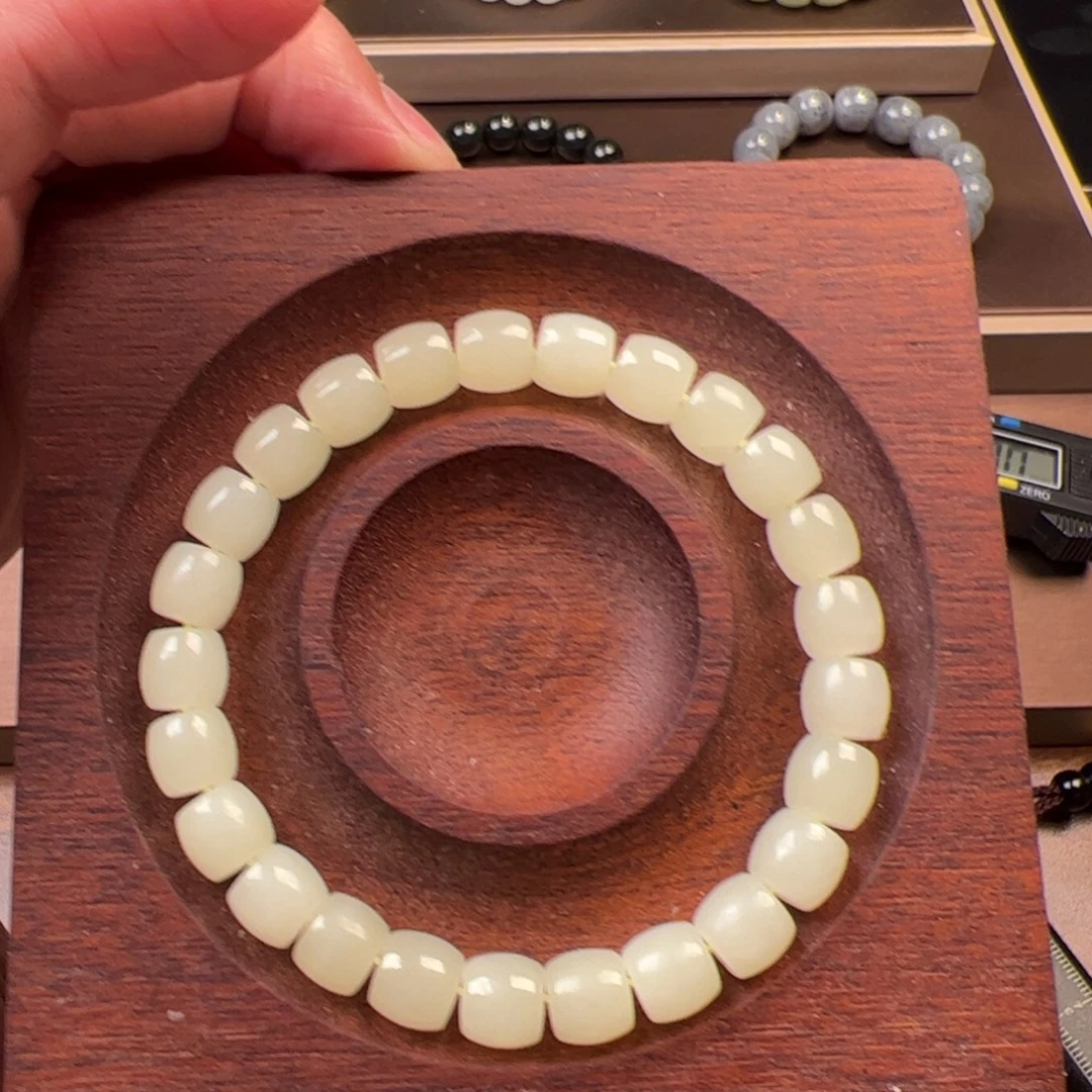 和田玉未镶嵌吊坠(不含链)