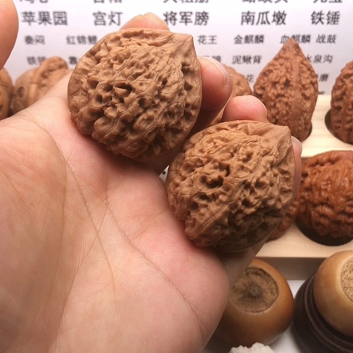 把件文玩核桃官帽，边40，全品无修