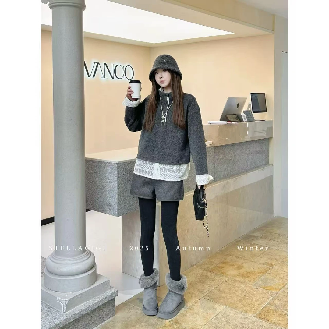 SG / 杨依姗 AW假两件蕾丝下摆拼接半高领毛呢卫衣WY-20252510