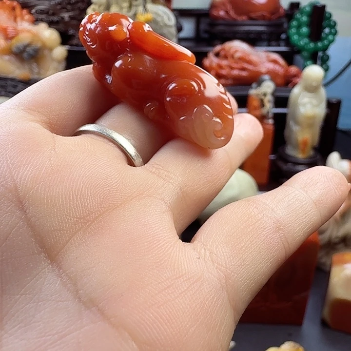 爱***～寿山石蜡烛红小皮球