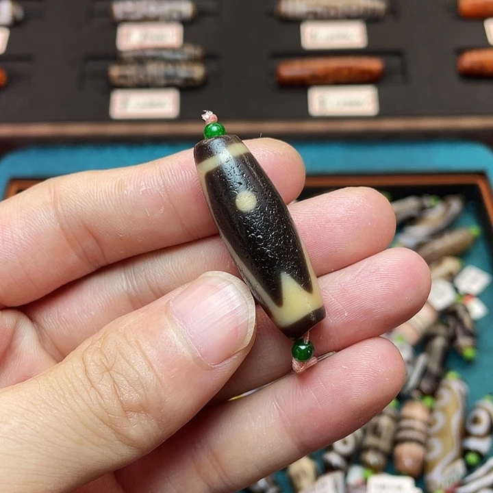 未镶嵌玛瑙/玉髓珠宝半成品