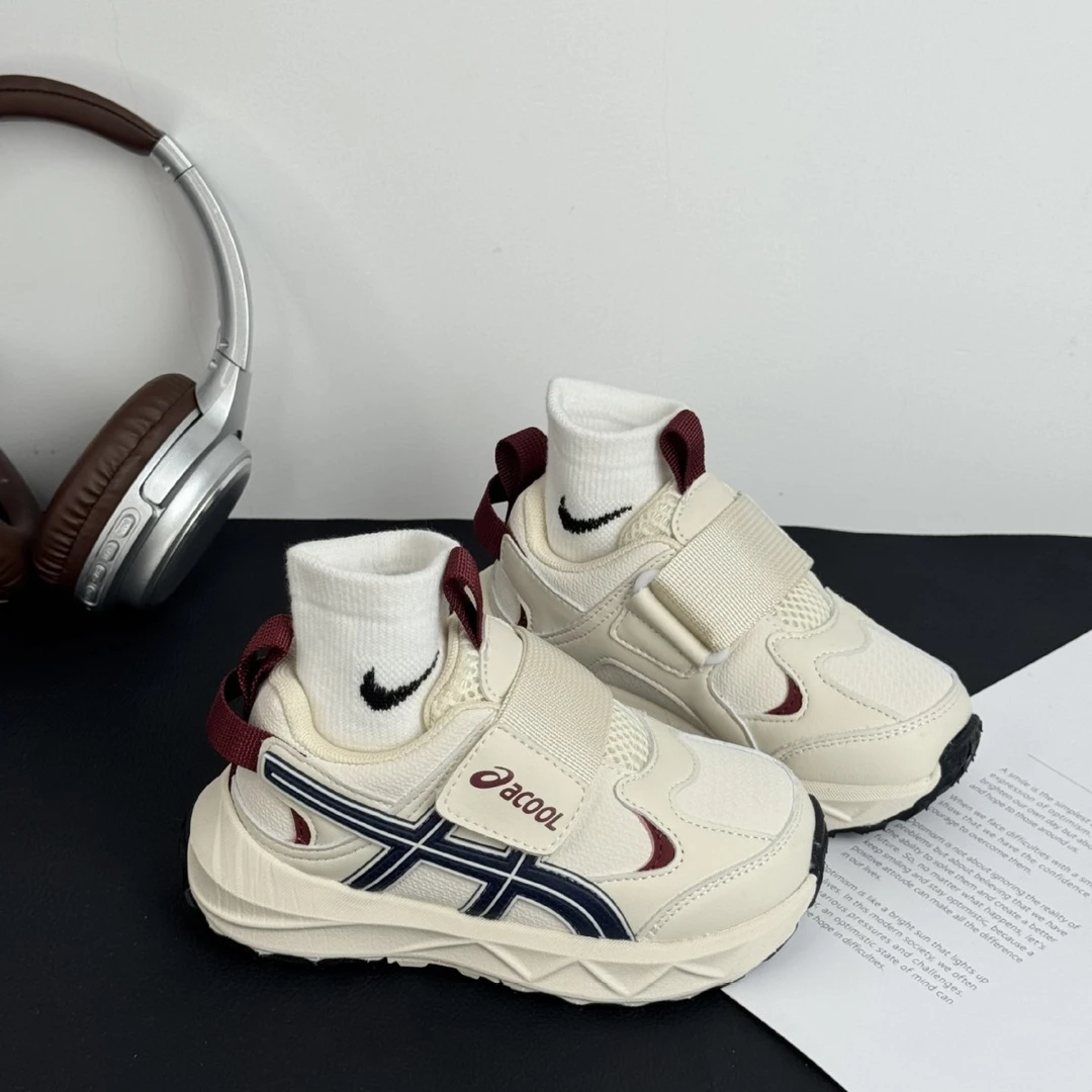 儿童鞋子秋款男童炫酷舒适休闲鞋女童学生跑步时尚轻便运动鞋WL