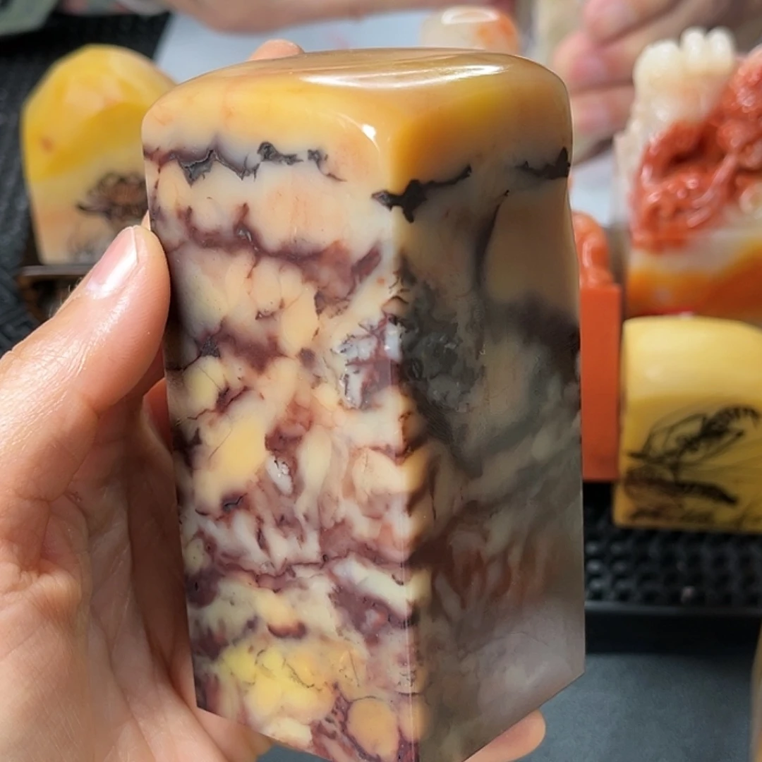 寿山石印石这么大个人都有