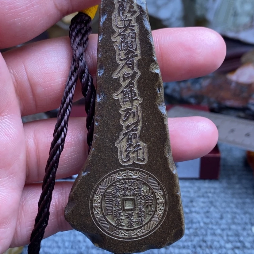 【闪购商品】原石雕刻手把件