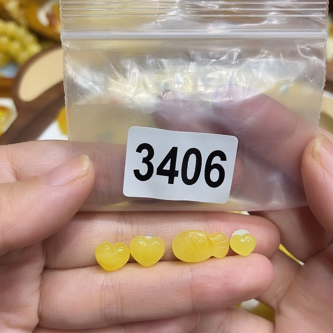 樱***≈琥珀未镶嵌珠宝奇石