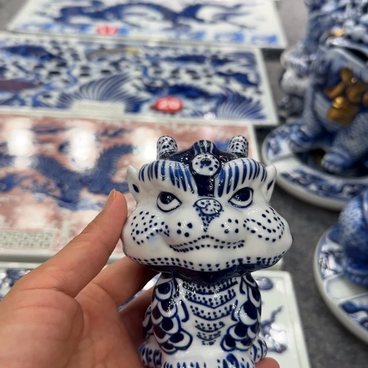 【闪购商品】白*地景德镇手工手绘陶瓷