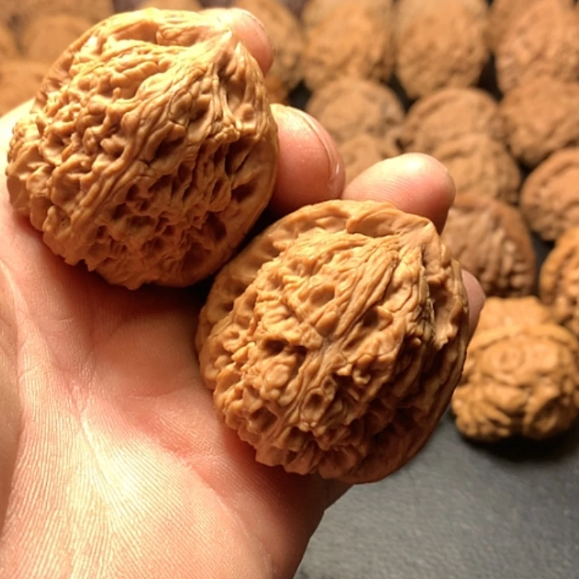 【闪购商品】把件文玩核桃土*！南疆