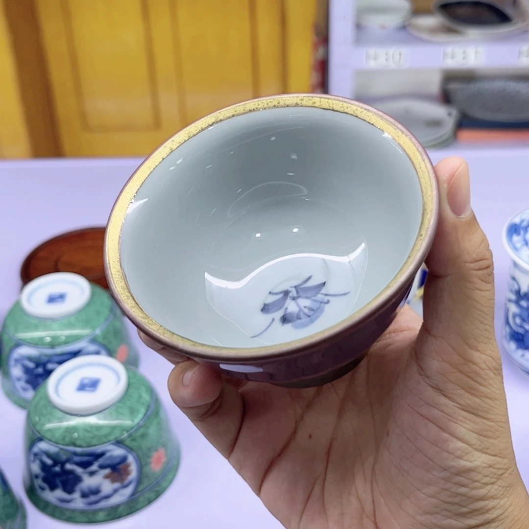 小***子瓷片欢迎光临美桃儿