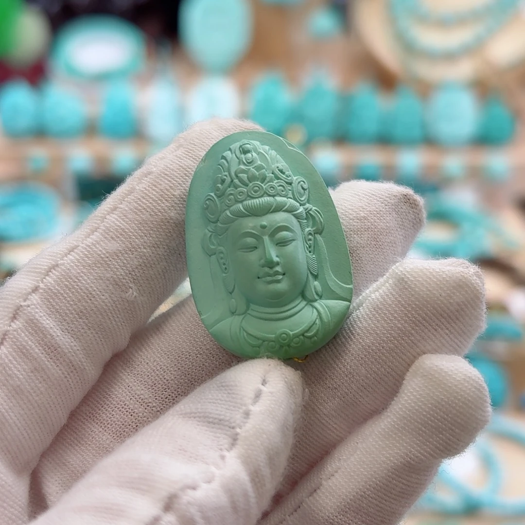 绿松石未镶嵌珠宝奇石