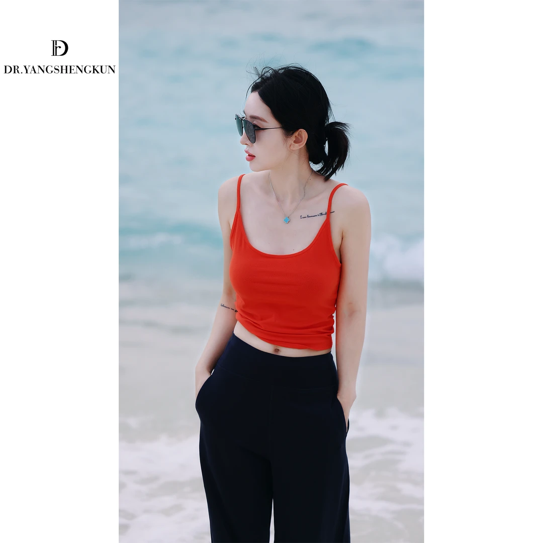 杨圣坤2025夏季新品时尚气质百搭可调节肩带外穿吊带背心L2561108