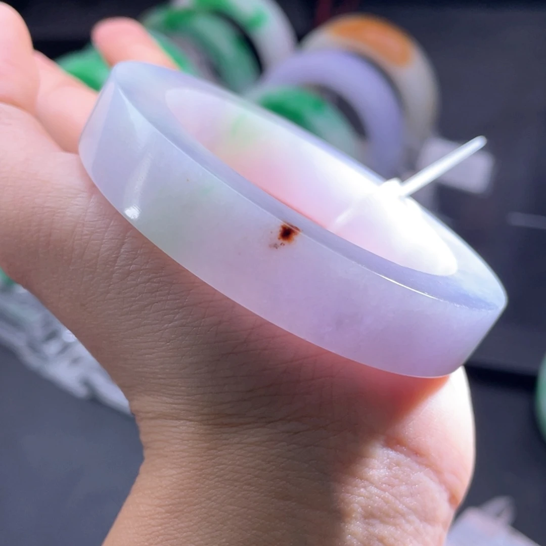 未镶嵌手镯定制翡翠