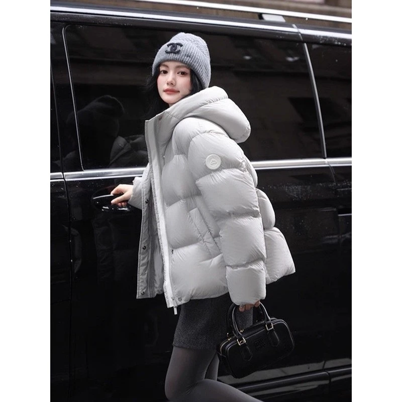 波司优品联名TUGGIFT羽绒服女高级感长短款25时尚连帽加厚设计感