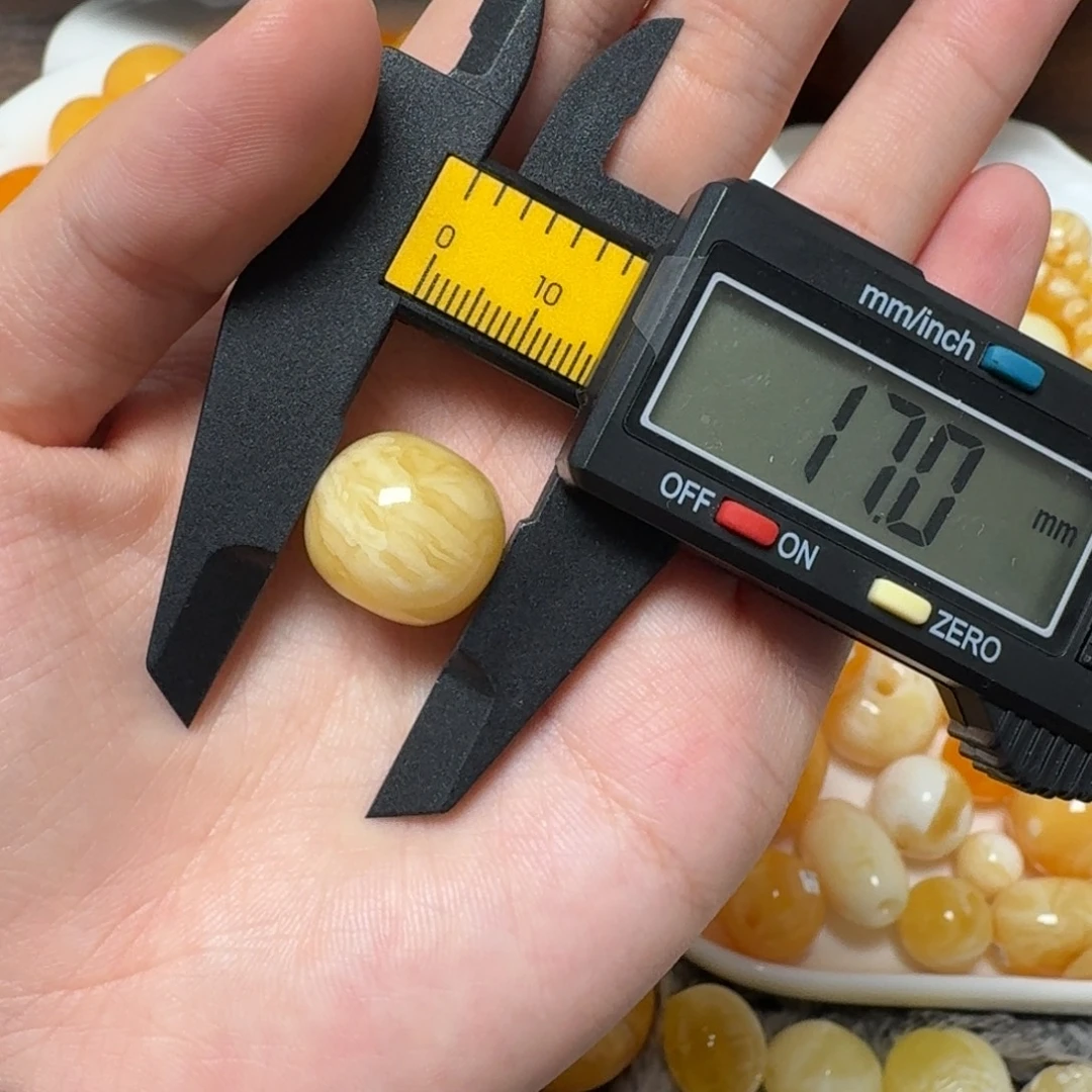 琥珀未镶嵌裸石蜜蜡老型