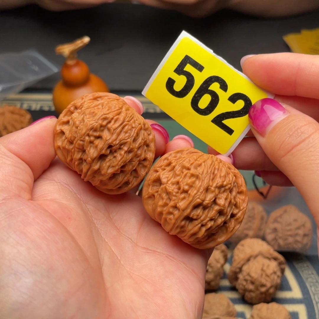 桃核吊坠38.5全品磨盘562号