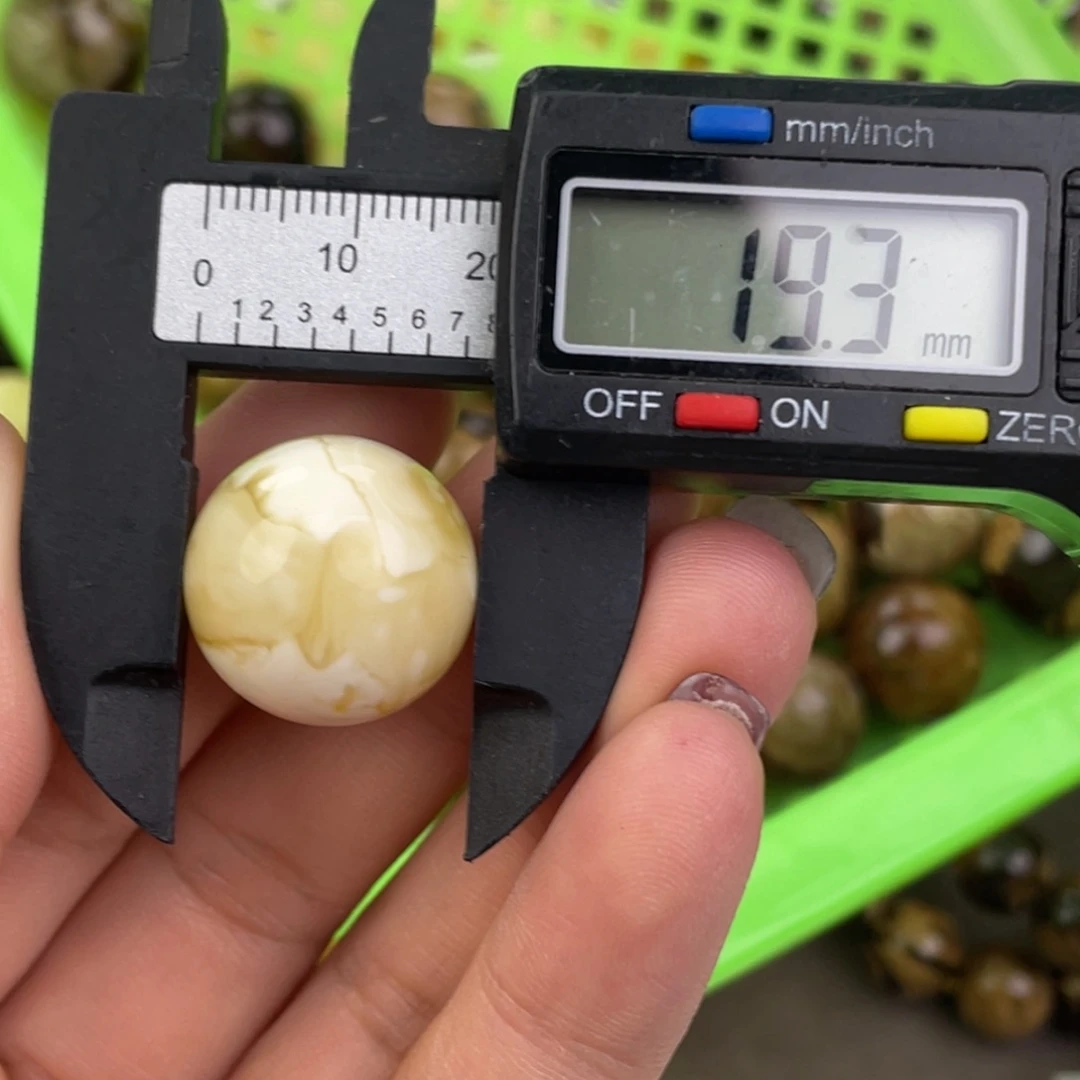 裸石琥珀未镶嵌蜜蜡36