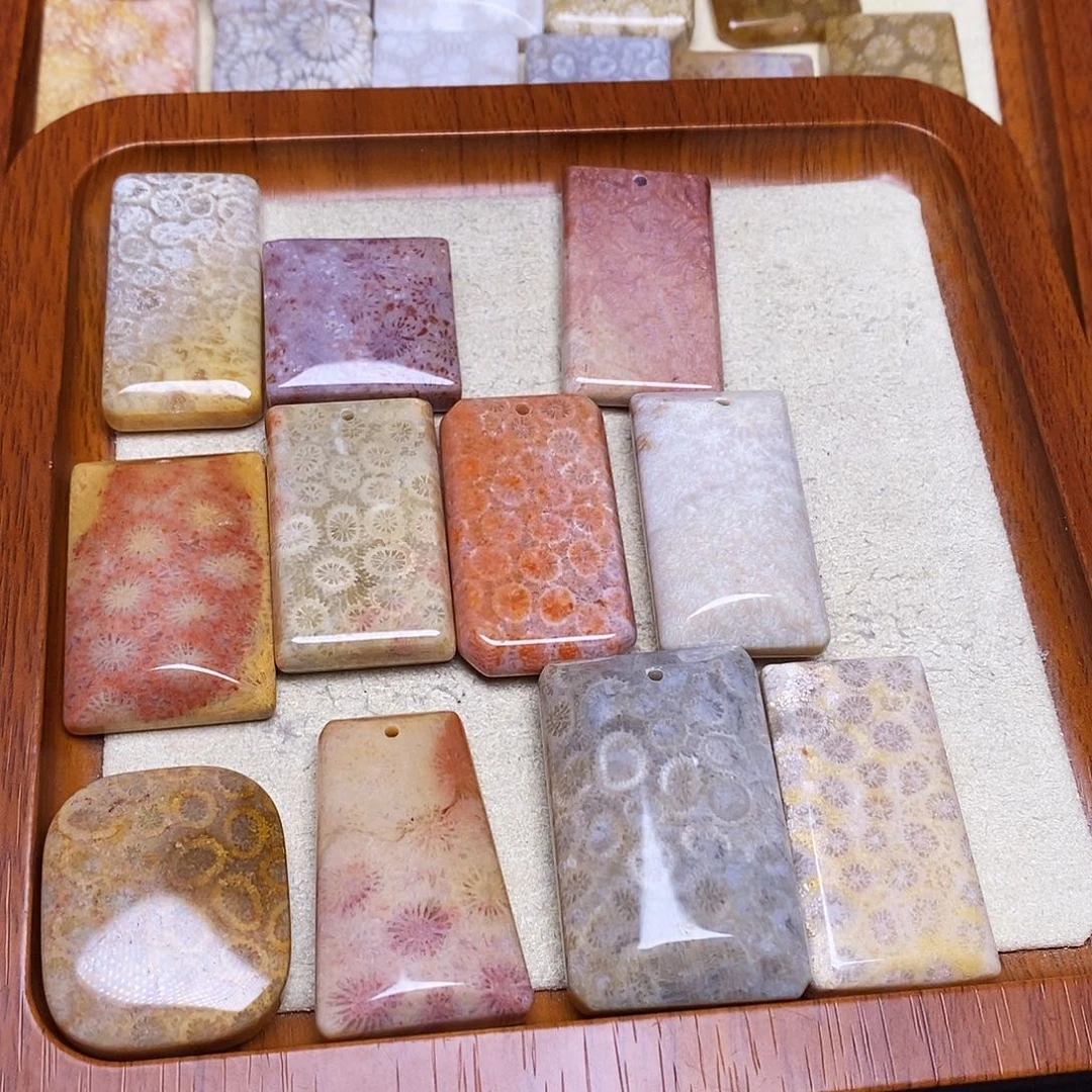 硅化玉珠宝奇石合金齐****?