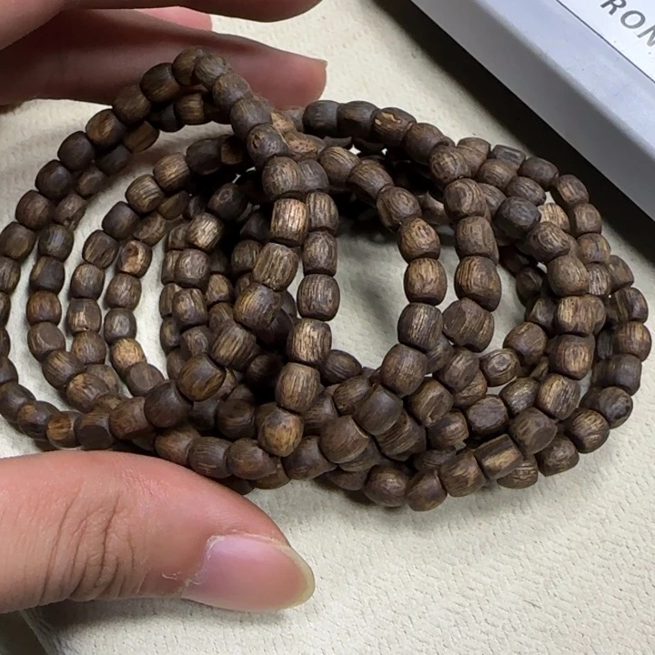 沉香沉香碎屑奇楠沉香随行单圈多样性发一条