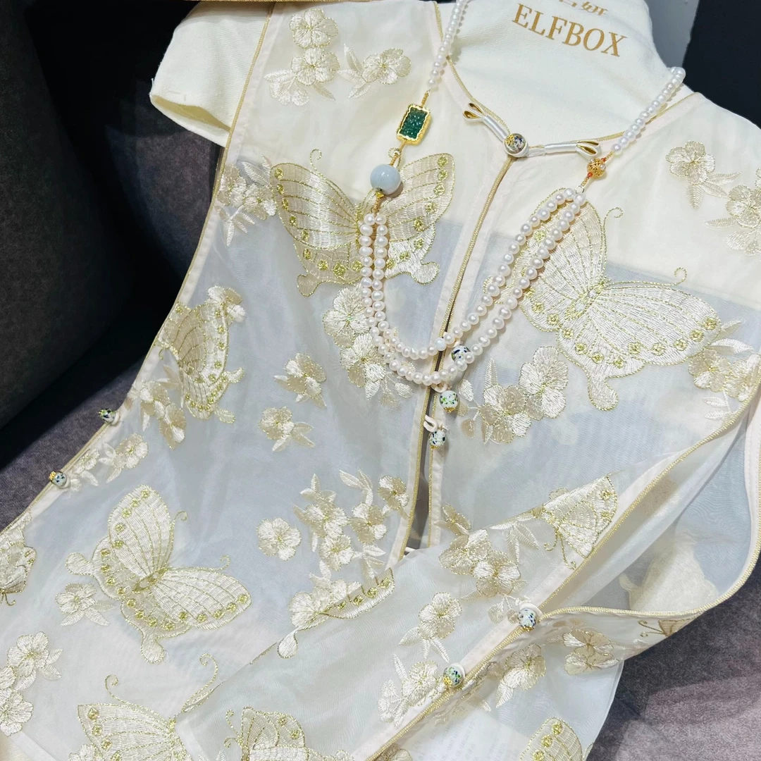 时尚气质中国风休闲新中式圆领刺绣薄马甲4426