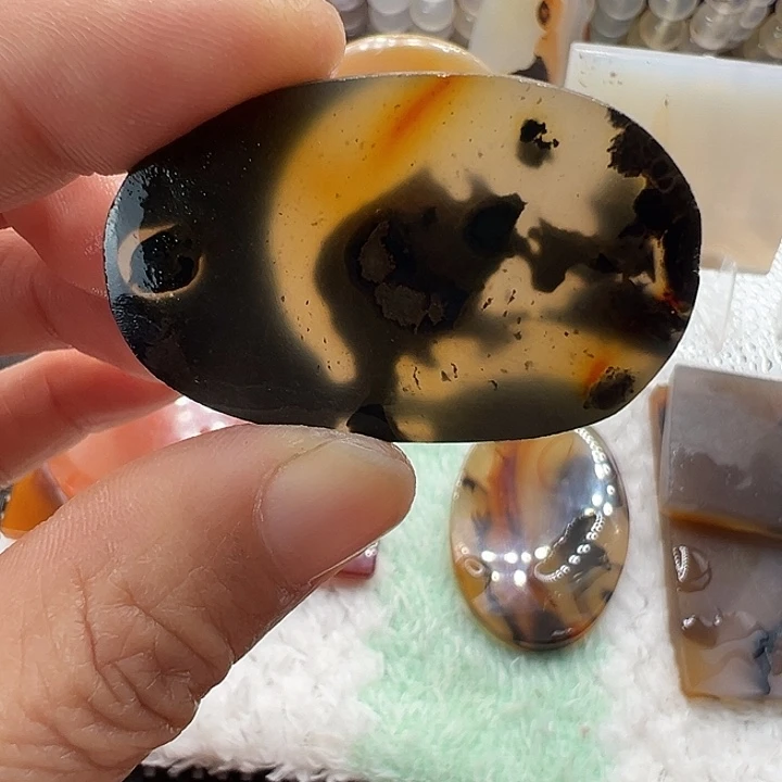 玛瑙/玉髓未镶嵌颈饰