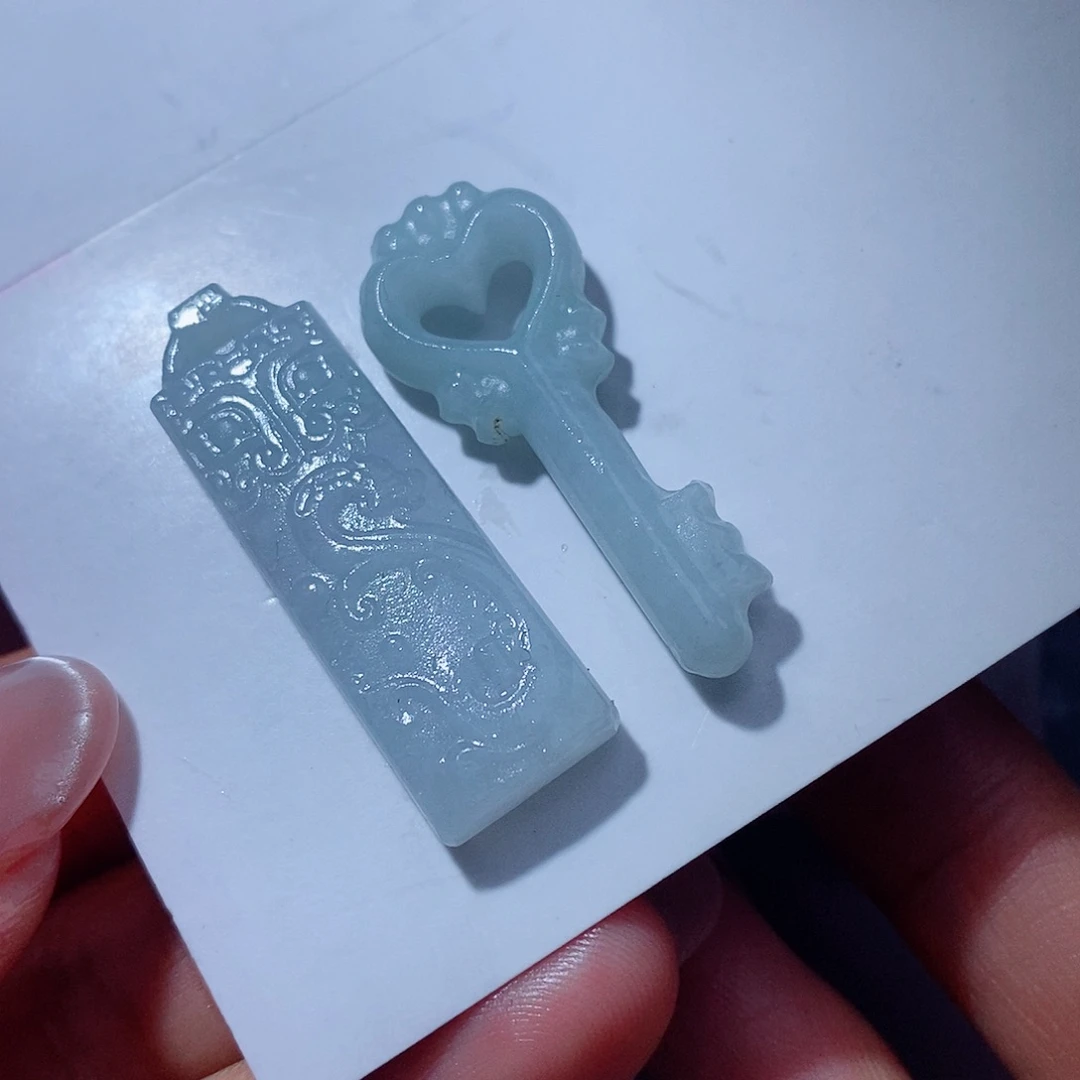 定制翡翠未镶嵌两个一起王炸